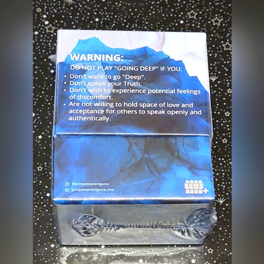 Going Deep Card Game. Unopened - Picture 2 of 3